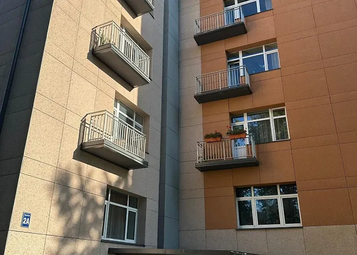 Riverside Park - Near Old Town *